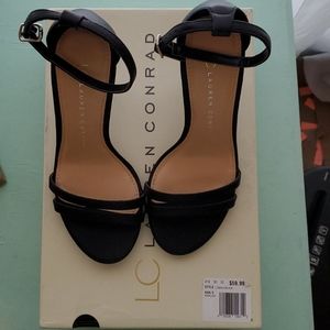 Never worn Lauren Conrad magic black shoes.
